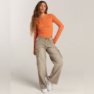 Urban Outfitters BDG Henley Top Terra Cotta Ribbed Long‎ Sleeve Cropped XS NEW
